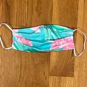 NWOT designer-inspired face mask